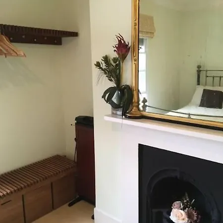 Windsor/Legoland/Ascot Charming 3Br Home In Centre Exterior photo